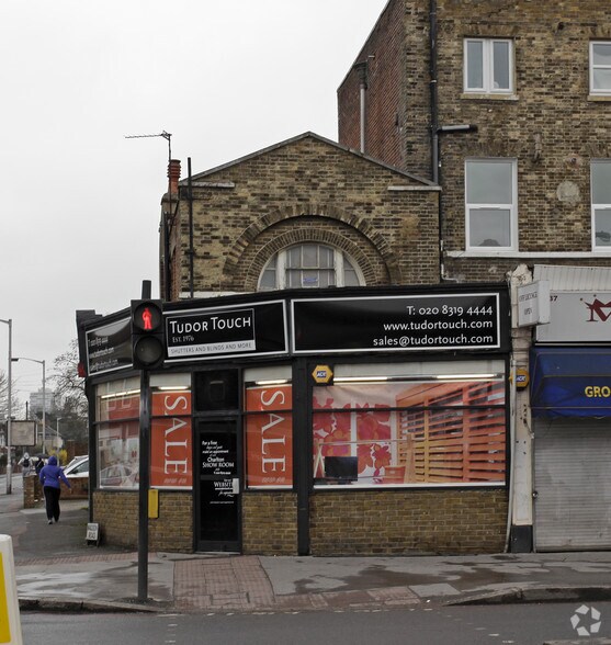 335 Purley Way, Croydon à vendre - Photo du bâtiment - Image 3 de 4