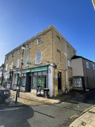 More details for 11-21 Market Pl, Wetherby - Retail for Sale