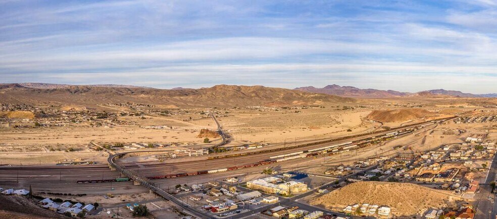 High Desert Rd, Barstow, CA à louer - Photo du bâtiment - Image 2 de 3