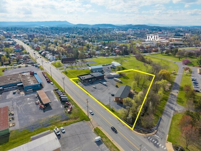 More details for 625 and 635 W Market St. Portfolio – Retail for Sale, Harrisonburg, VA
