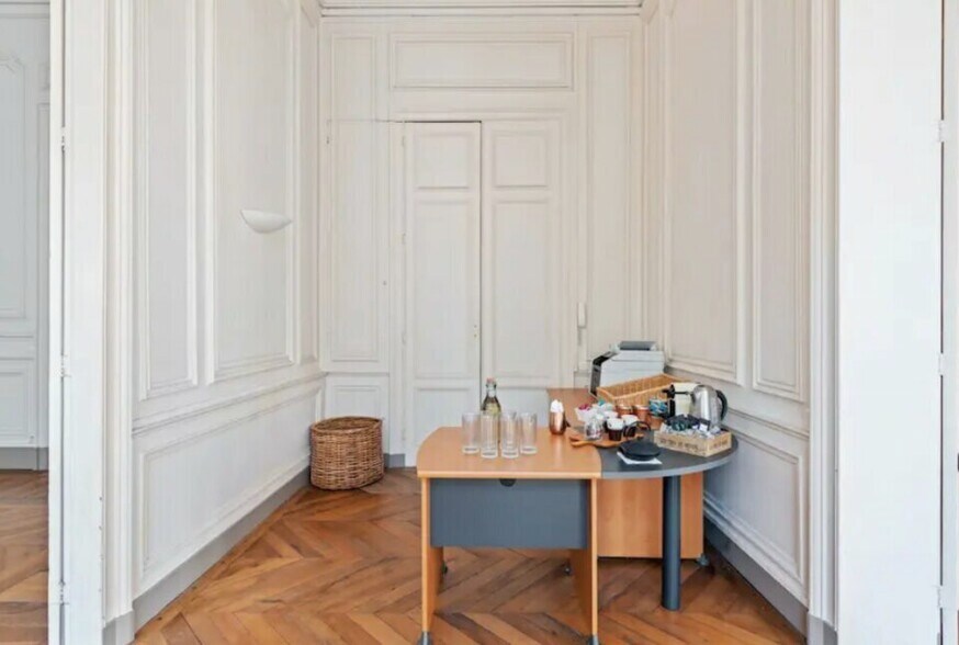 5 Rue Washington, Paris à louer - Photo intérieure - Image 3 de 5