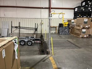 1123 Hills Rd, Fremont, NE for lease Interior Photo- Image 2 of 3