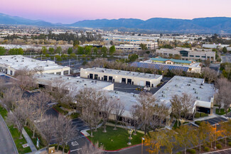 Plus de détails pour 720 E Carnegie Dr, San Bernardino, CA - Bureau à louer