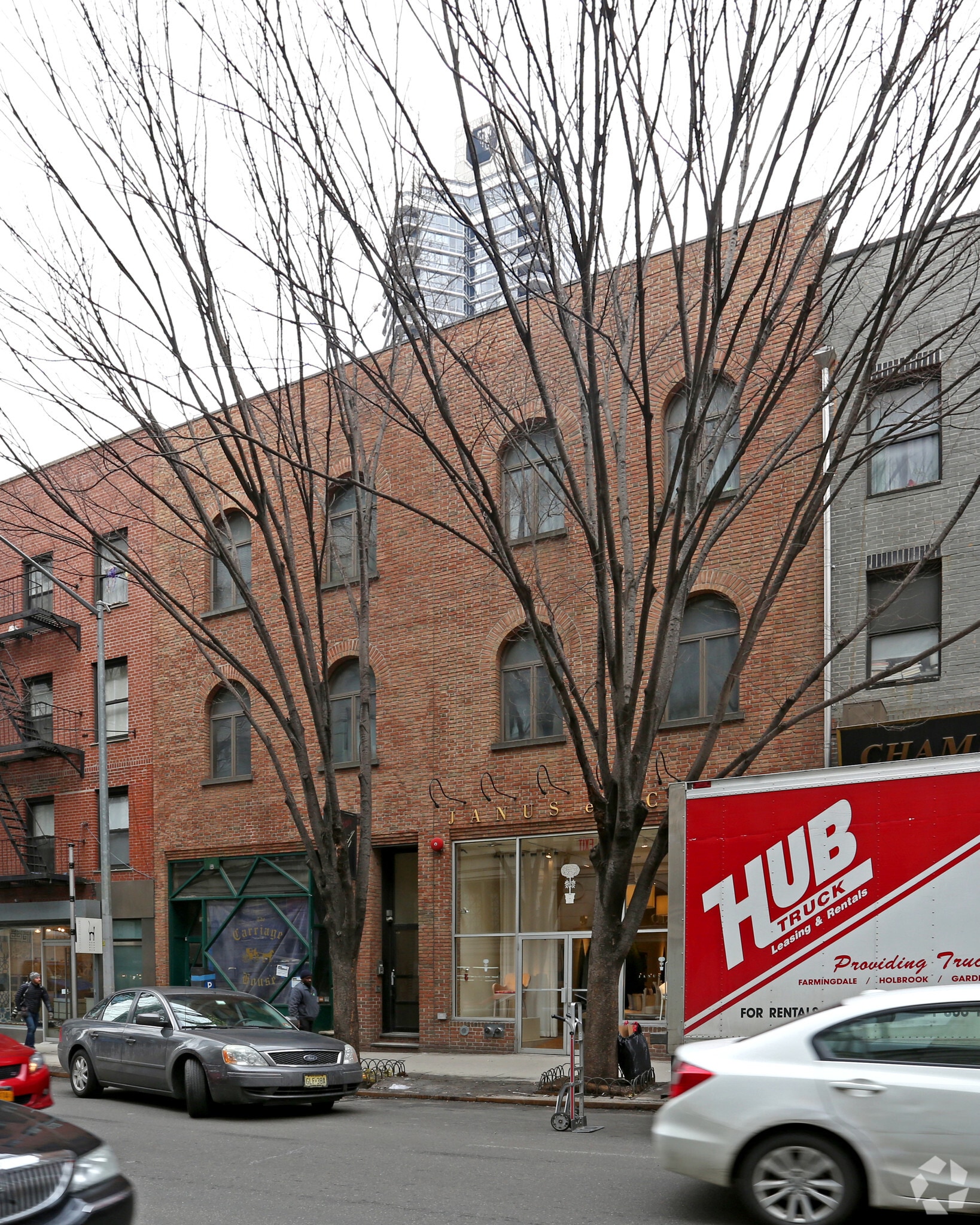 221 E 59th St, New York, NY for lease Primary Photo- Image 1 of 5