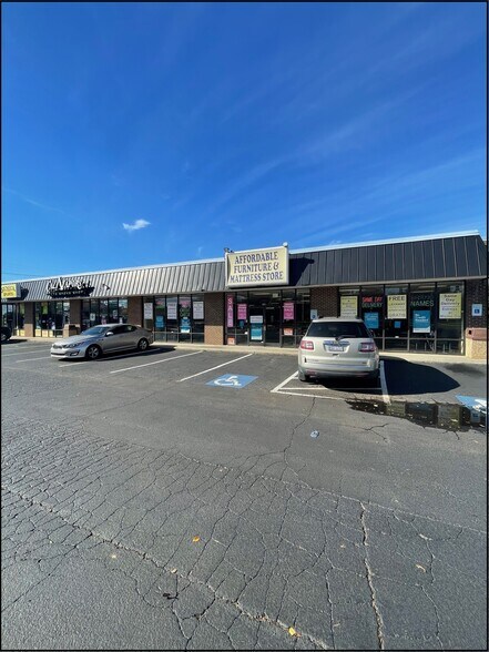 5102-5106 South Blvd, Charlotte, NC for lease - Building Photo - Image 1 of 8