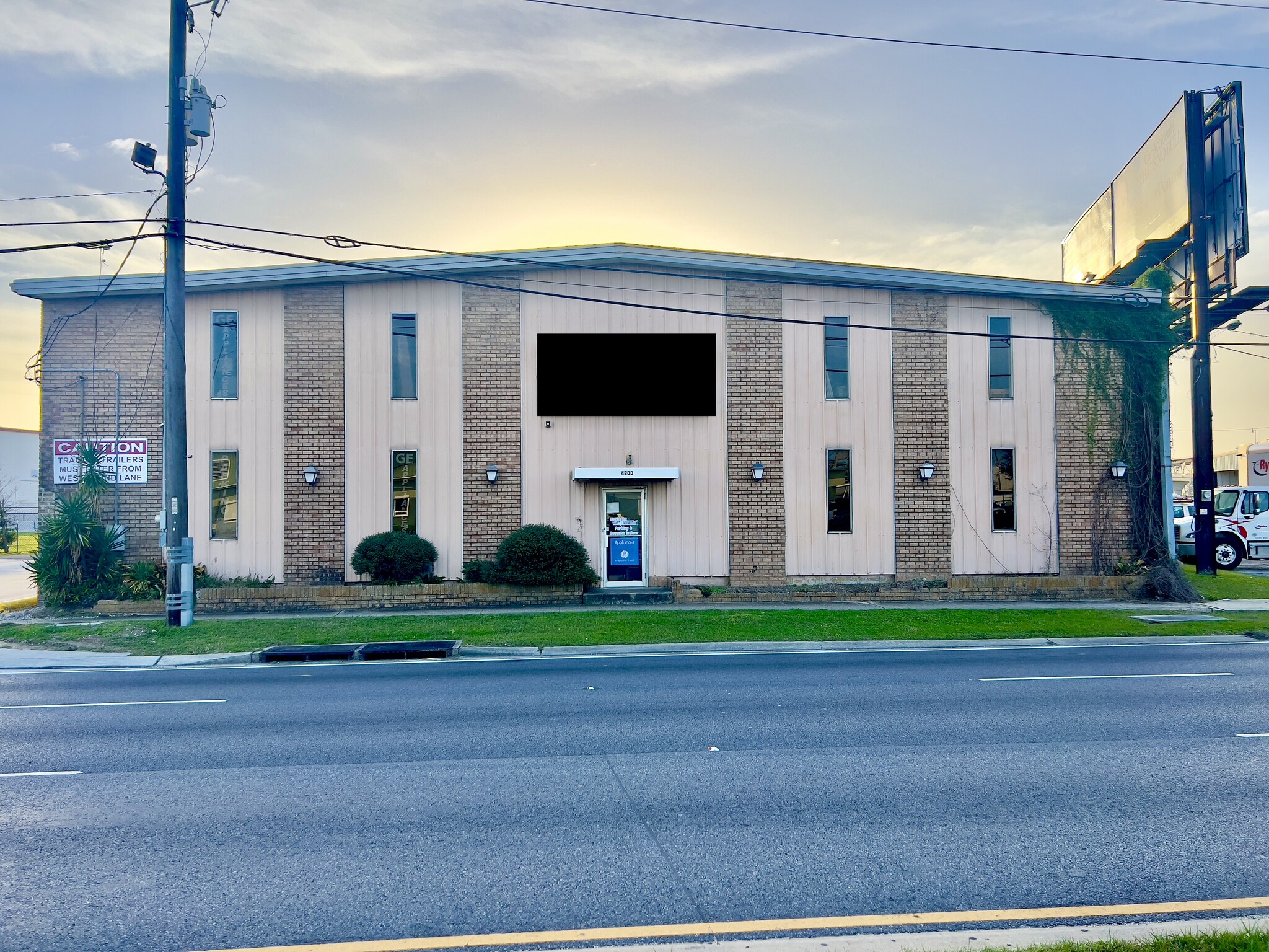 4900 Jefferson Hwy, New Orleans, LA à vendre Photo du bâtiment- Image 1 de 1