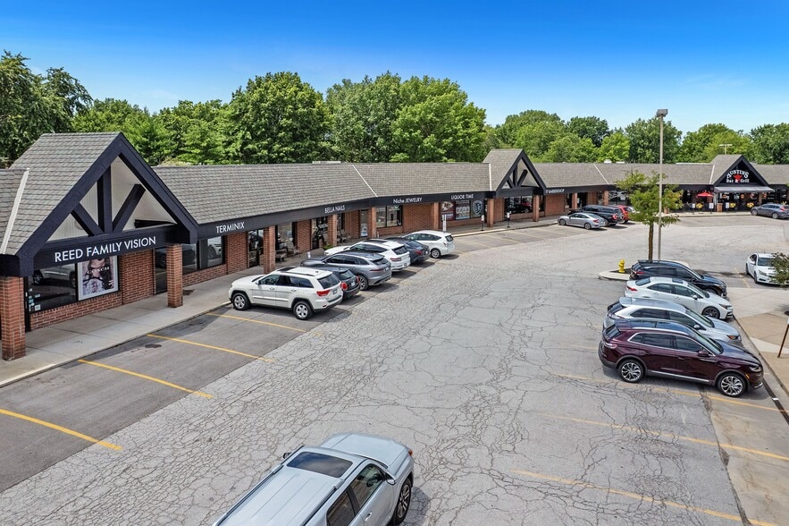 2103-2149 E 151st St, Olathe, KS à louer - Photo du bâtiment - Image 1 de 16
