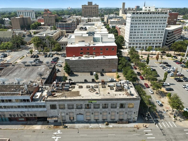 401 S Main St, Little Rock, AR à vendre - Photo du bâtiment - Image 2 de 7