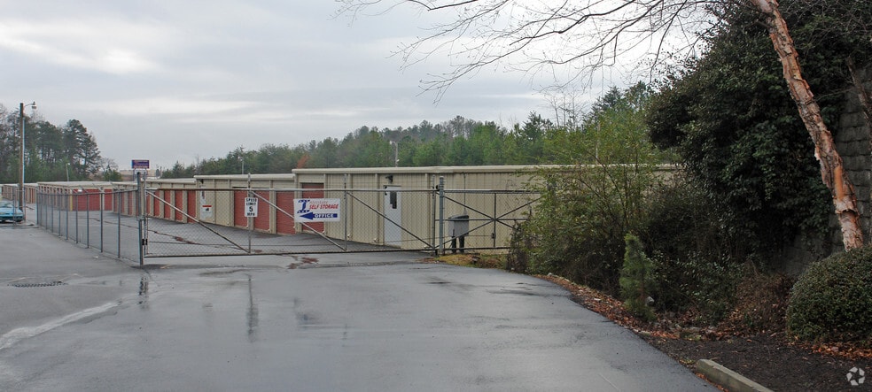 30 Interchange Blvd, Greenville, SC for sale - Building Photo - Image 2 of 2