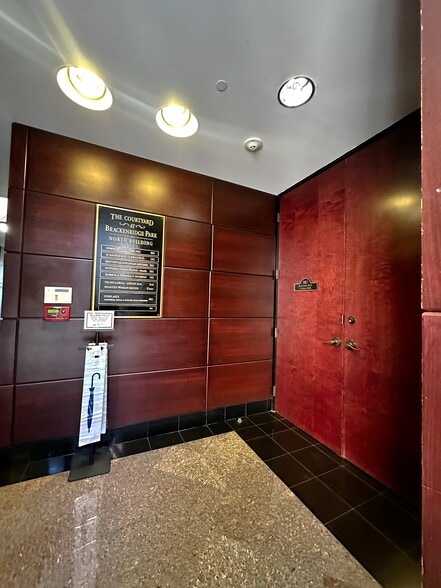 2632 Broadway St, San Antonio, TX for lease - Building Photo - Image 2 of 24