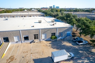 9416 Neils Thompson Dr, Austin, TX à louer Aérien- Image 2 de 4