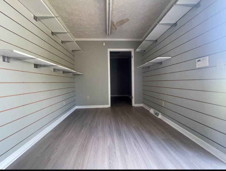 214 N Park Rd, Wadesboro, NC for lease - Interior Photo - Image 2 of 4