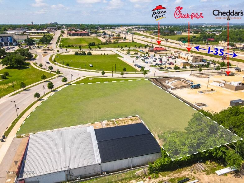 1702 Bray St, Temple, TX à vendre - Photo du bâtiment - Image 2 de 4