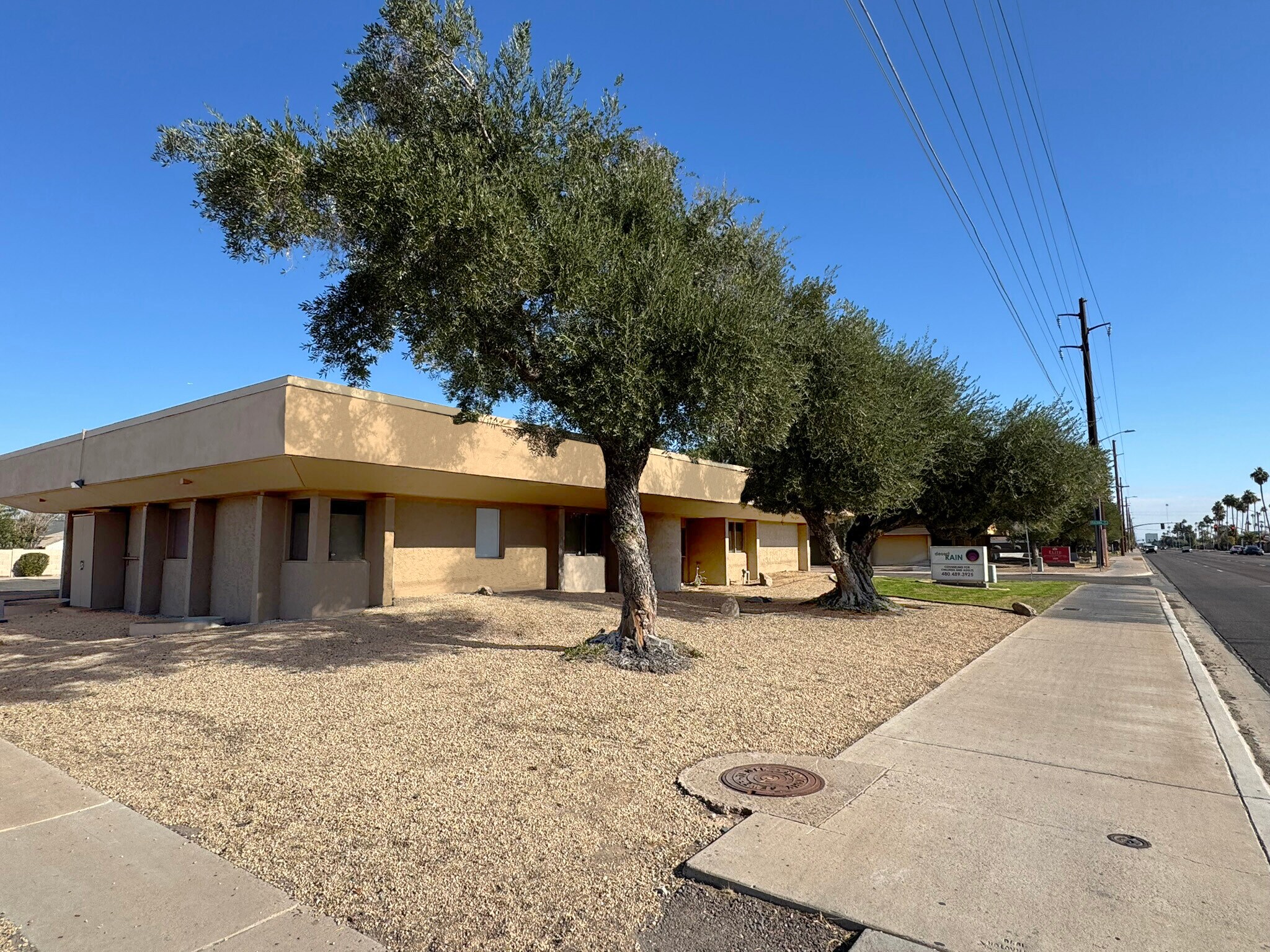 1852 E Southern Ave, Tempe, AZ à vendre Photo du bâtiment- Image 1 de 1