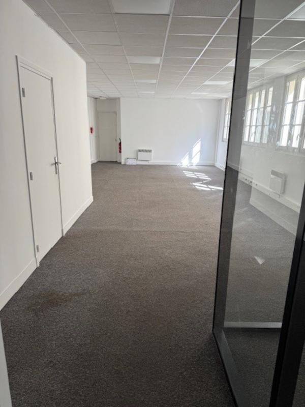 50 Rue De Montreuil, Paris for lease Interior Photo- Image 1 of 7