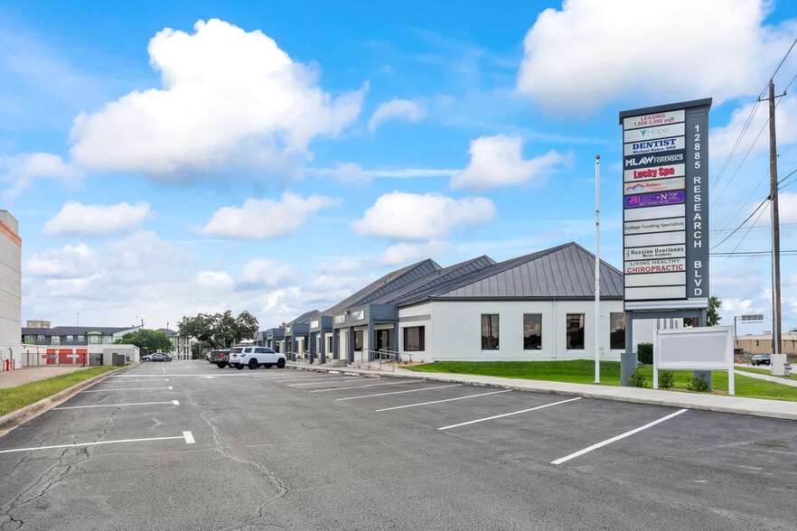 12885 Research Blvd, Austin, TX for lease - Building Photo - Image 2 of 4