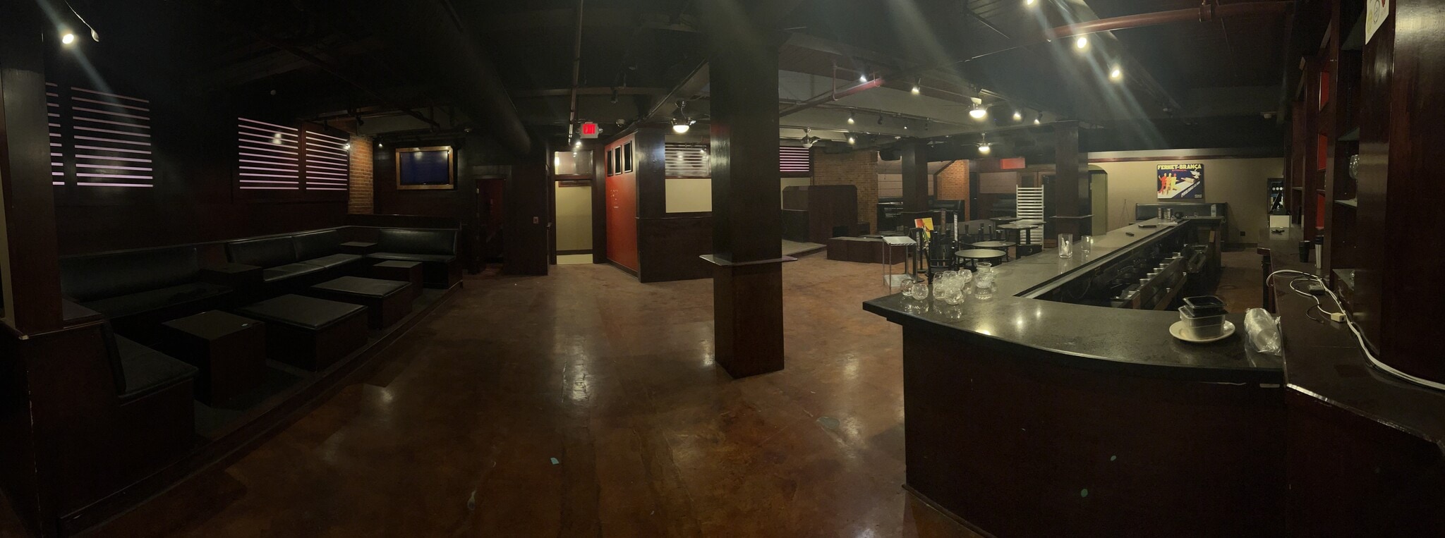 1000 Broadway Blvd, Kansas City, MO for lease Building Photo- Image 1 of 11