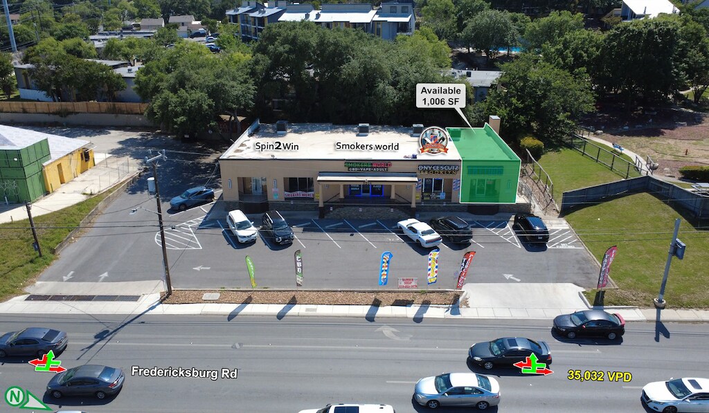 5205 Fredericksburg Rd, San Antonio, TX à louer Photo du bâtiment- Image 1 de 6