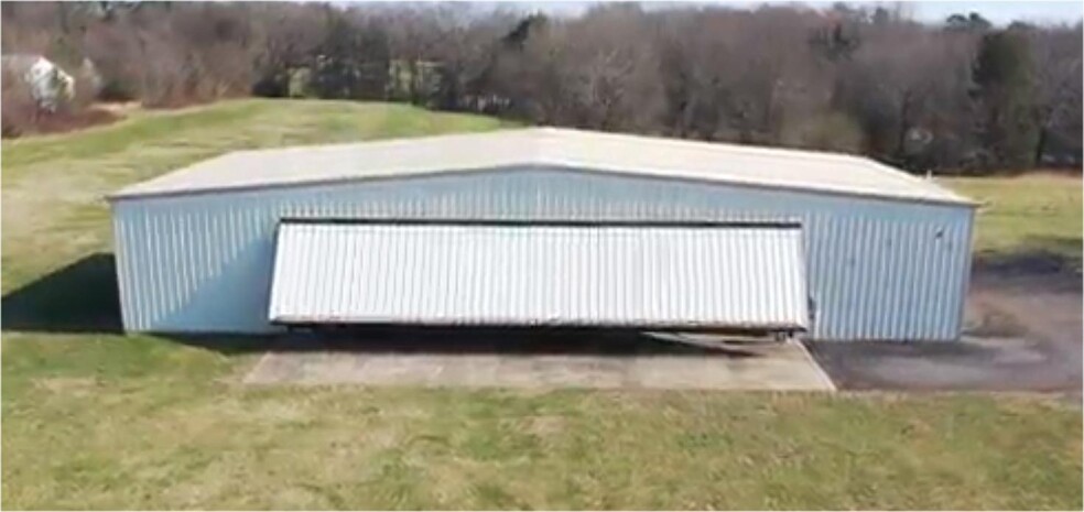 157 Airpark Drive Ext, Ellenboro, NC for sale - Building Photo - Image 1 of 1