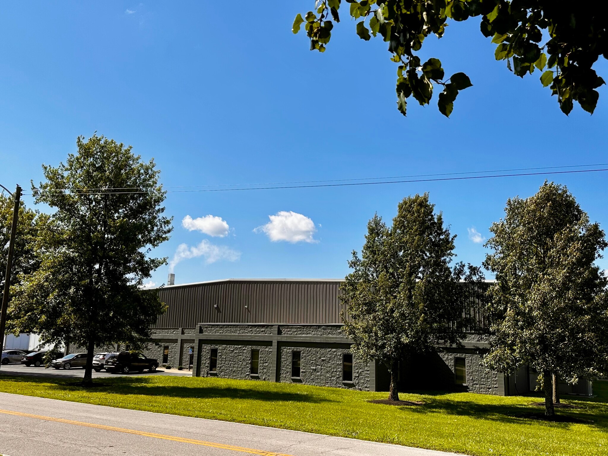 1225 Enterprise Dr, Winchester, KY for lease Primary Photo- Image 1 of 10