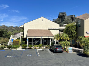 1515 Palisades Dr, Pacific Palisades, CA for lease Building Photo- Image 1 of 2