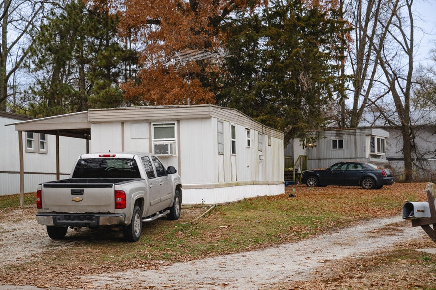 800 N Randolph St, Macomb, IL for sale - Building Photo - Image 3 of 13