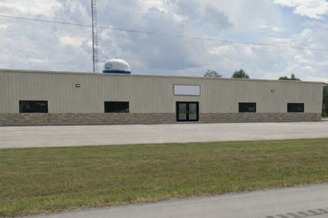Plus de détails pour 555 N Line St, Columbia City, IN - Industriel à louer