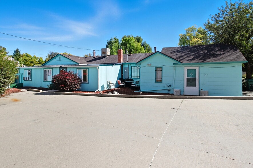 1345 Kipling St, Lakewood, CO for sale - Building Photo - Image 2 of 32