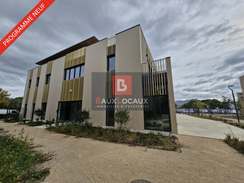 Bureau dans Aubagne à louer - Photo du bâtiment - Image 2 de 16