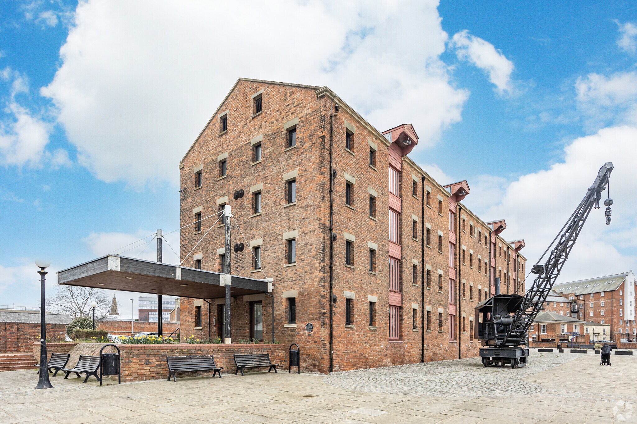 Gloucester Docks, Gloucester for lease Primary Photo- Image 1 of 5