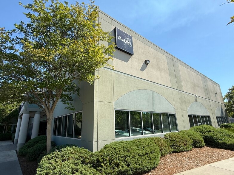 1921 Arena Blvd, Sacramento, CA for lease - Building Photo - Image 3 of 11