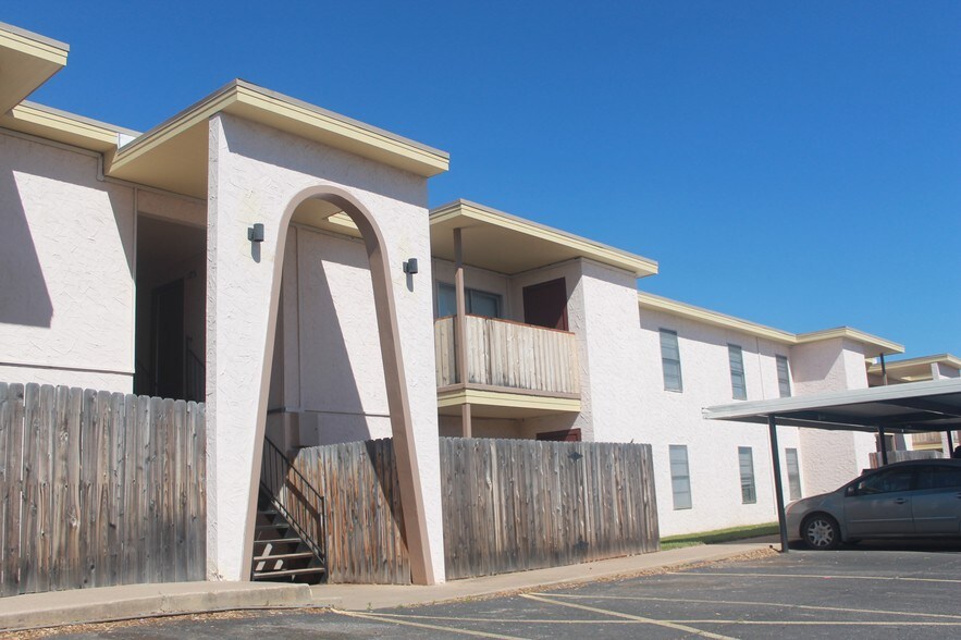 4459 Green Valley Trl, San Angelo, TX à vendre - Photo du bâtiment - Image 3 de 9