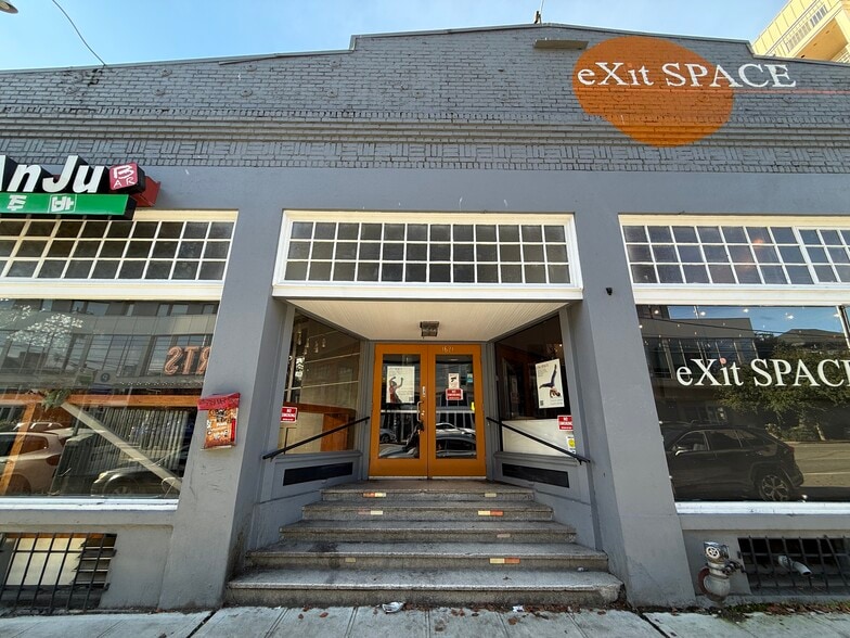 1621 12th Ave, Seattle, WA à louer - Photo du bâtiment - Image 2 de 13