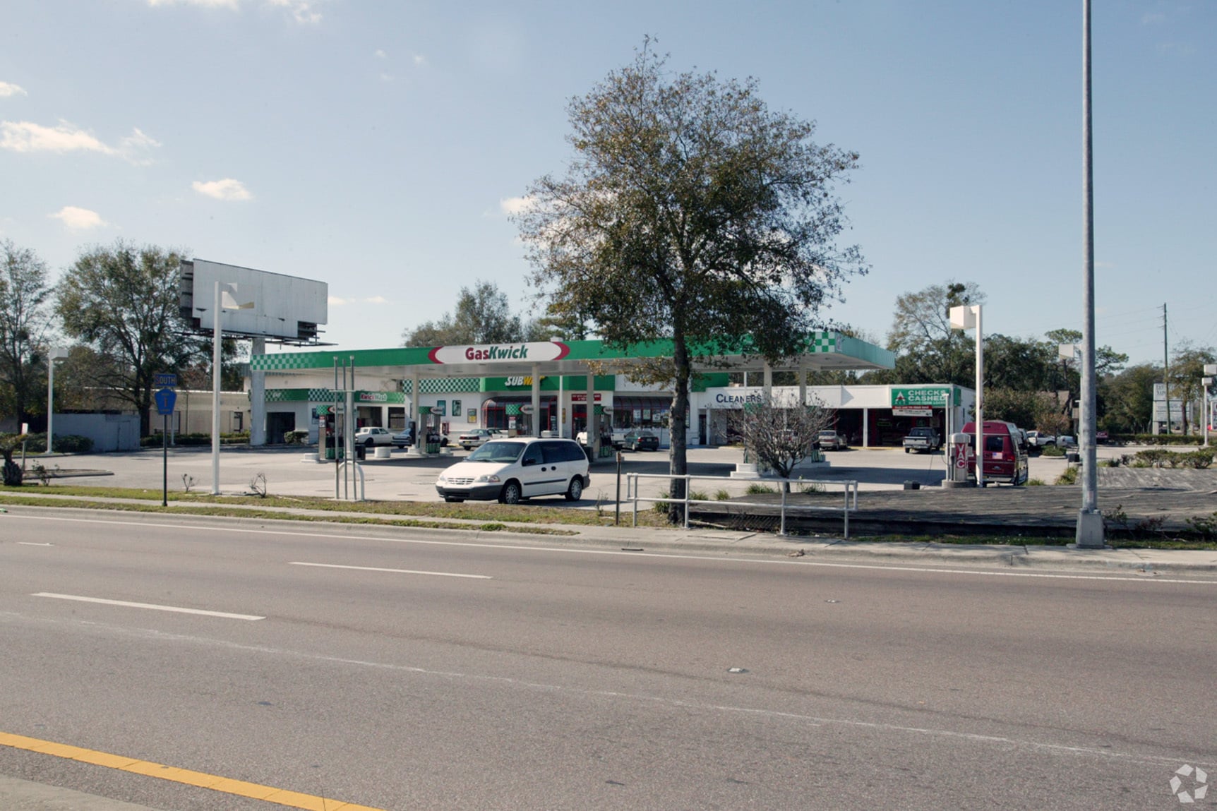 6927-6935 Little Rd, New Port Richey, FL for lease Primary Photo- Image 1 of 3