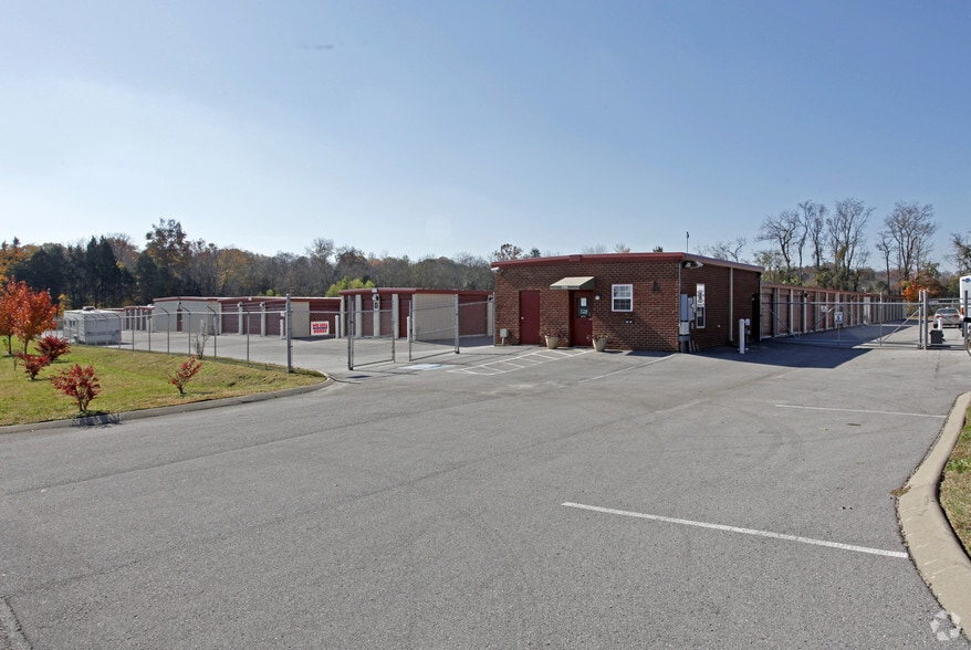 129 Sunset Cir, Mount Juliet, TN for lease - Building Photo - Image 3 of 4