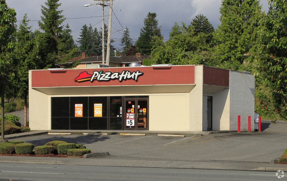 4830 Evergreen Way, Everett, WA for sale - Primary Photo - Image 1 of 4