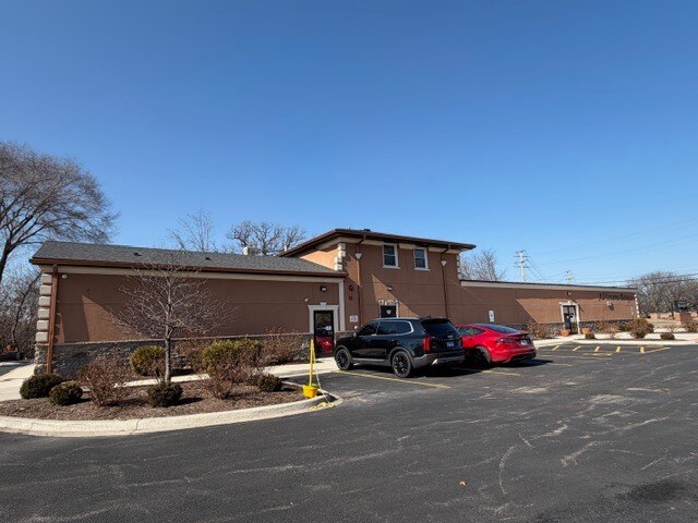 170 W Roosevelt Rd, West Chicago, IL à vendre Photo principale- Image 1 de 9