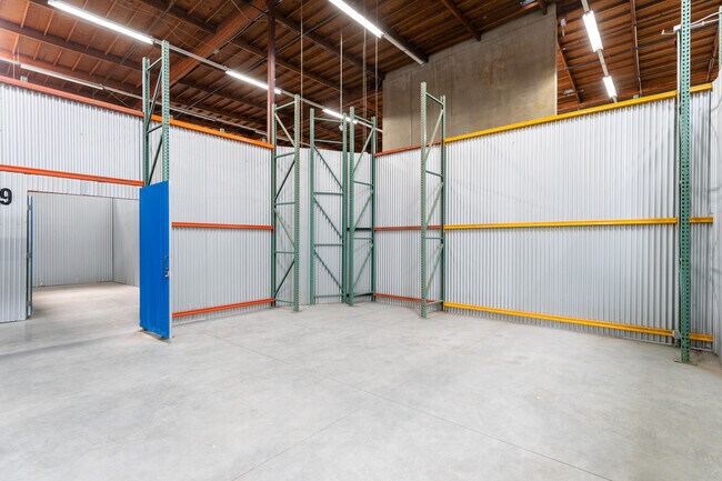 Plus de détails pour 4901-4911 Central Ave, Richmond, CA - Industriel à louer