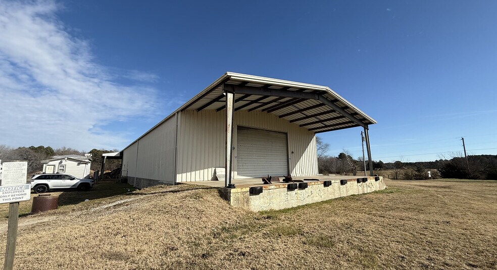 6056 Seaside Rd, Exmore, VA à louer - Photo du bâtiment - Image 2 de 3