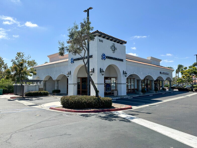 1980 La Costa Ave, Carlsbad, CA for lease - Building Photo - Image 2 of 6