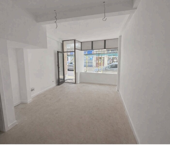 114 St. Georges Rd, Brighton for lease Interior Photo- Image 1 of 4