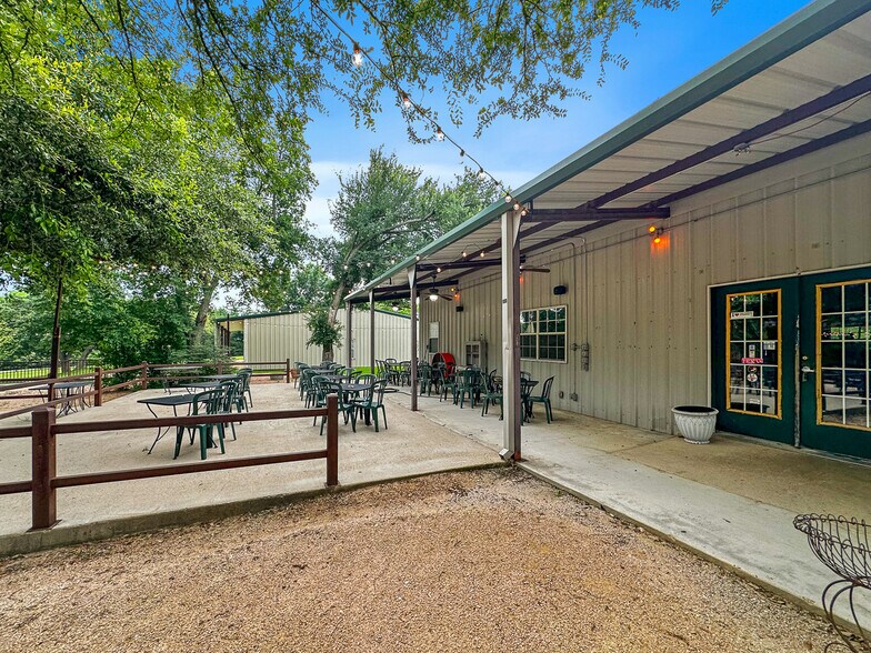 223 Depot St, Mansfield, TX à vendre - Photo du bâtiment - Image 3 de 25