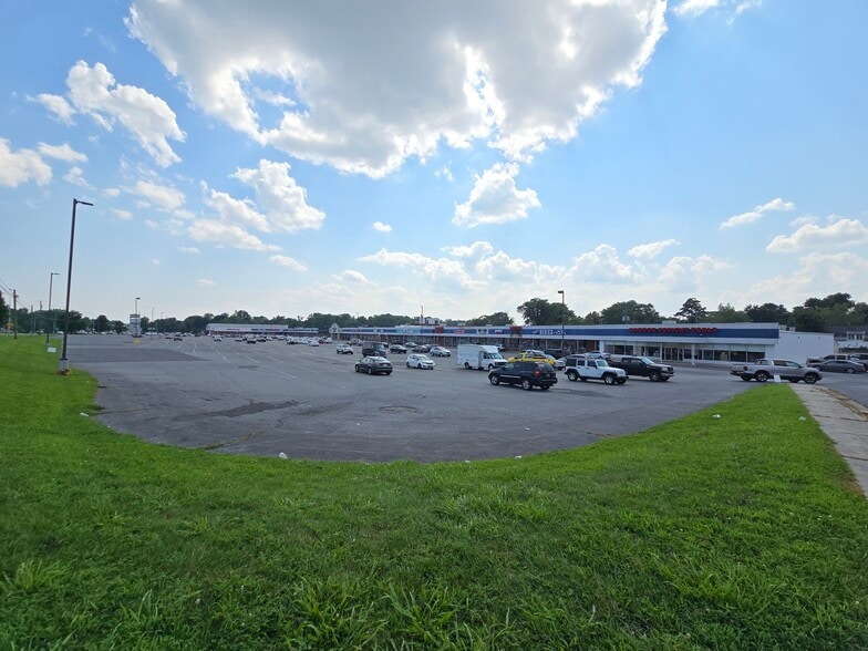 1664-1678 Rte 13, Dover, DE for lease - Building Photo - Image 1 of 10