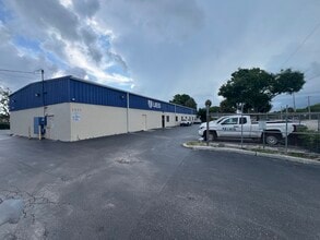 3921 Westgate Ave, West Palm Beach, FL à louer Photo intérieure- Image 1 de 11