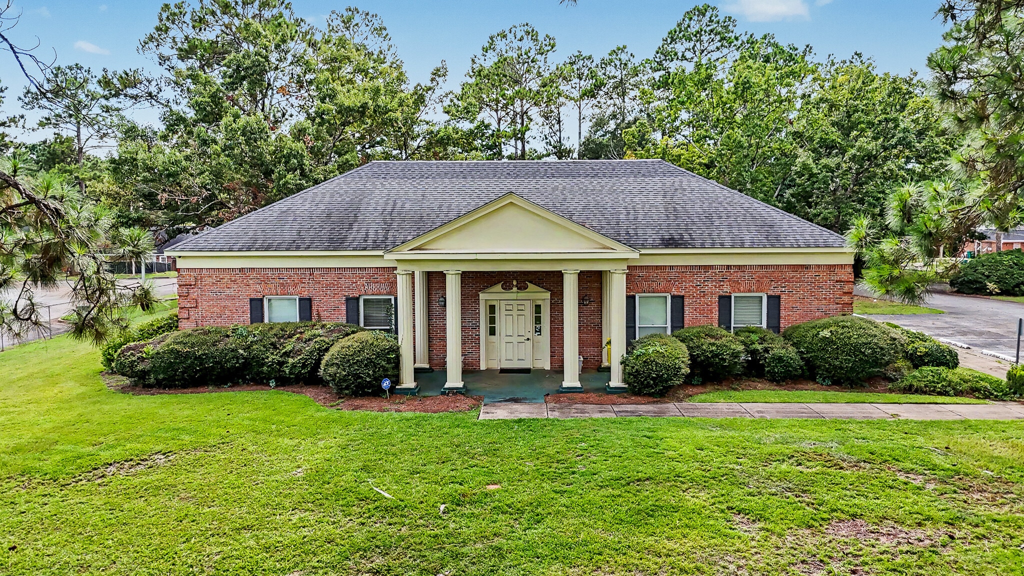 127 N Westover Blvd, Albany, GA for sale Primary Photo- Image 1 of 25