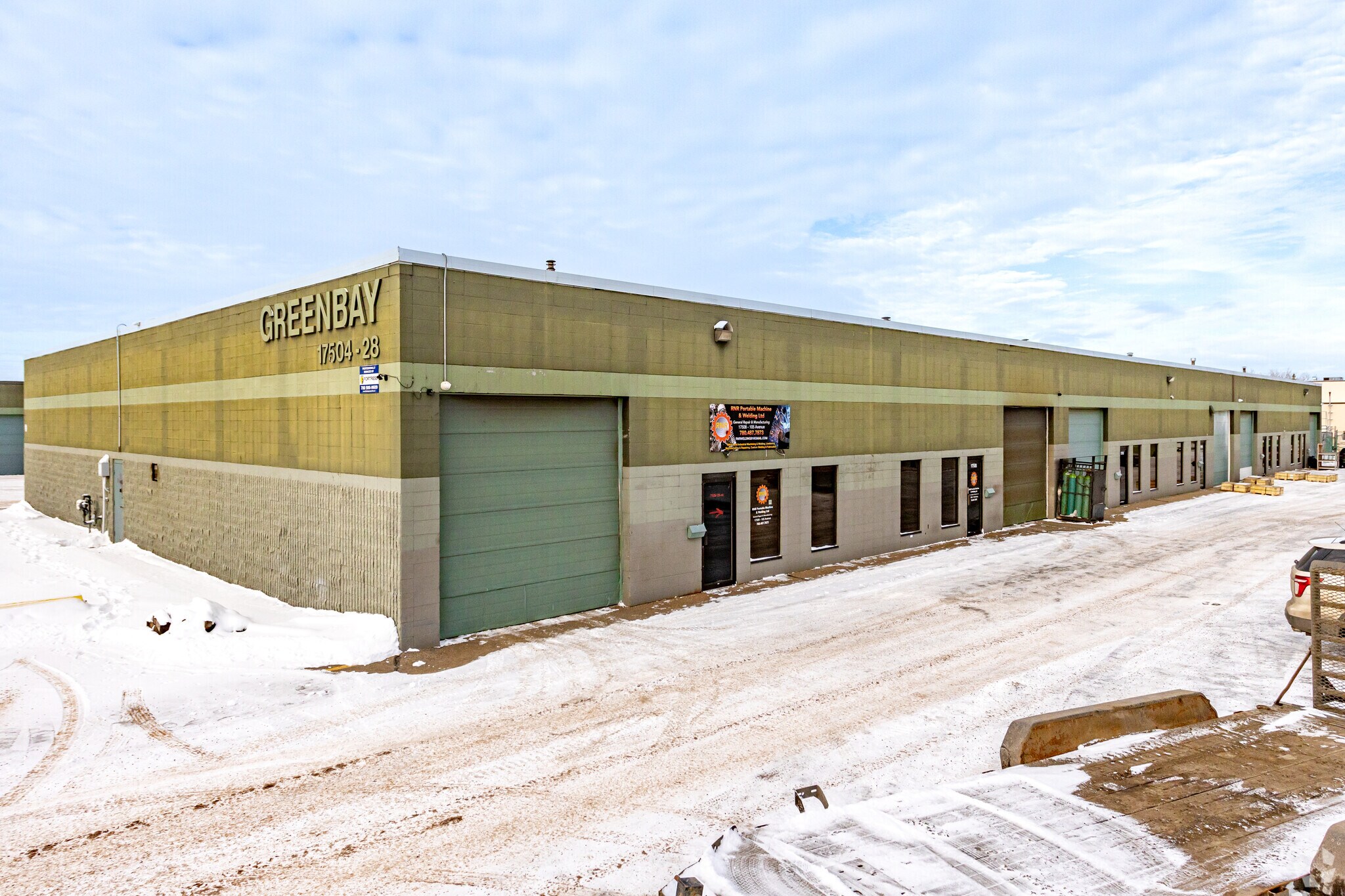 17504-17530 105th Ave, Edmonton, AB for sale Primary Photo- Image 1 of 1