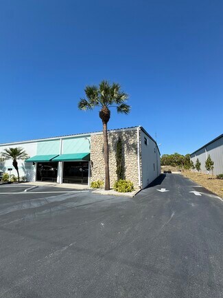 Plus de détails pour 3663 Arnold Ave, Naples, FL - Local d'activités à louer