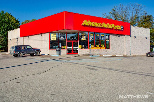 More details for 100 Hughes Blvd, Mount Orab, OH - Retail for Sale