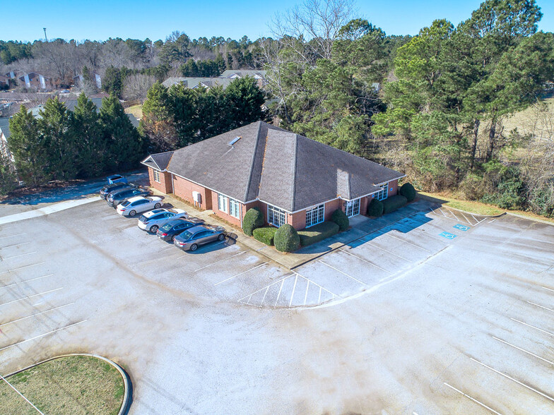 501 Epting Ave, Greenwood, SC for sale - Building Photo - Image 1 of 1