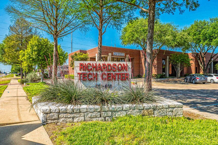 651 N Plano Rd, Richardson, TX for lease - Building Photo - Image 3 of 13